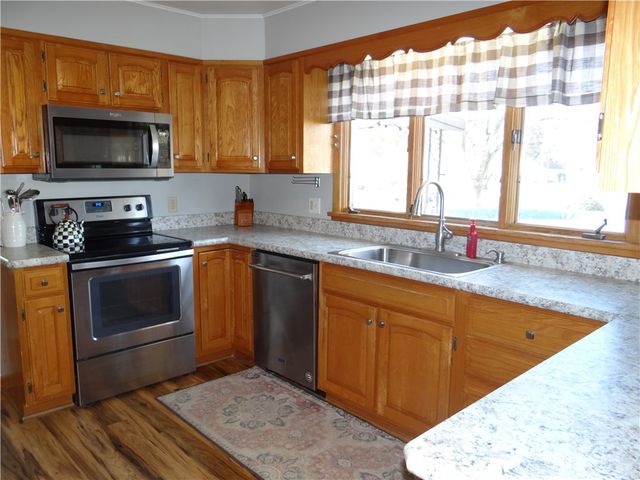 201 Meadowlark Road, Horseheads, NY 14845