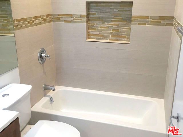 9321 S Western Avenue, Los Angeles, CA 90047