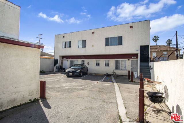 9321 S Western Avenue, Los Angeles, CA 90047