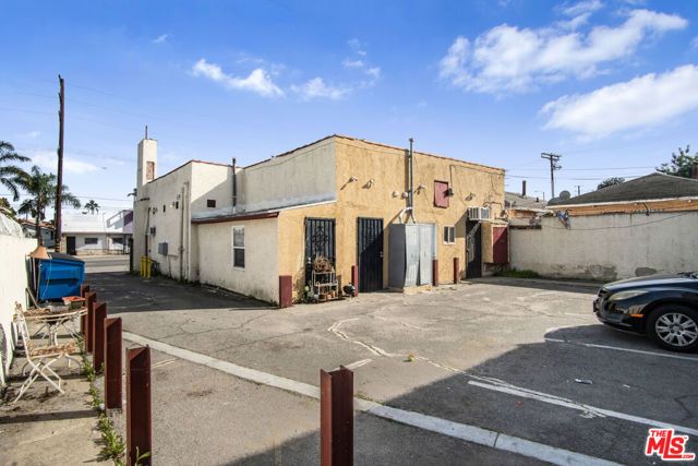 9321 S Western Avenue, Los Angeles, CA 90047