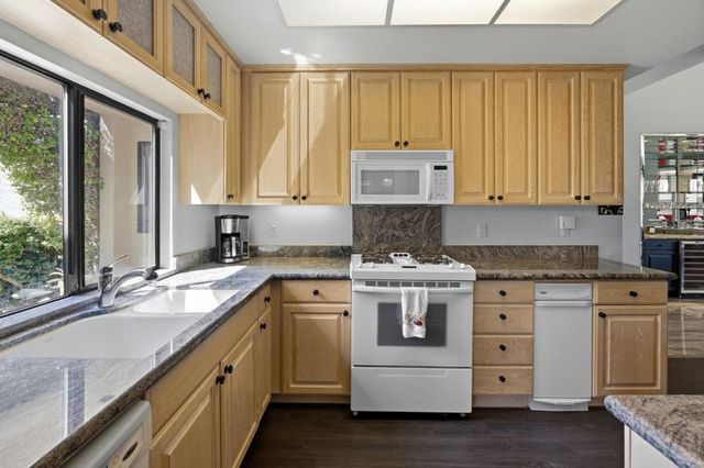 929 Inverness Drive, Rancho Mirage, CA 92270