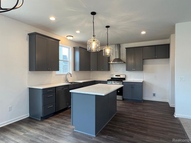 7459 Abigail Drive, Superior Charter Township, MI 48198