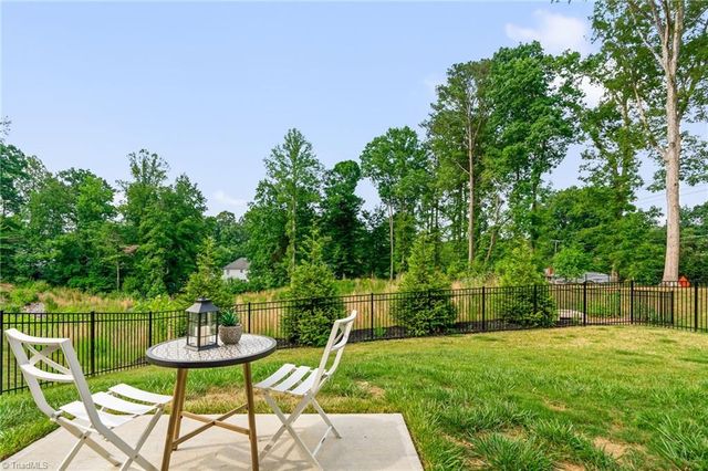 2345 Piccadilly Pines Court, Winston-salem, NC 27127