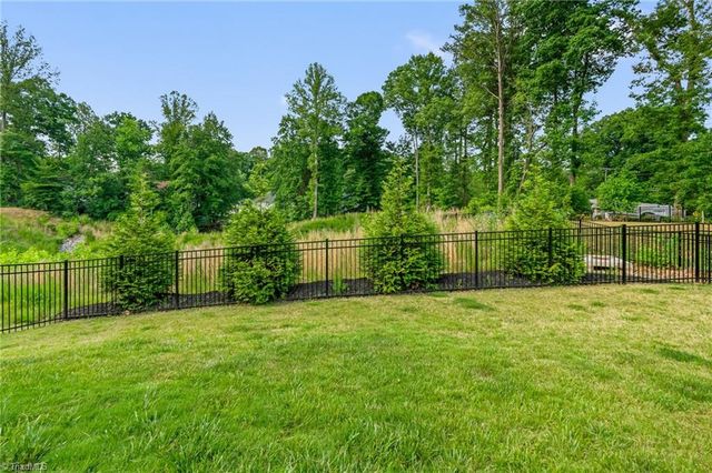 2345 Piccadilly Pines Court, Winston-salem, NC 27127