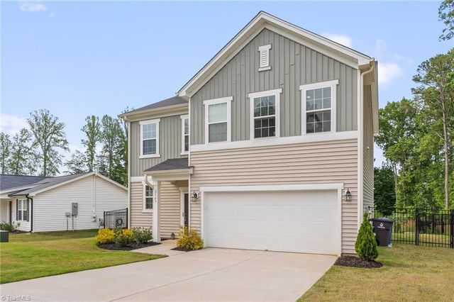 2345 Piccadilly Pines Court, Winston-salem, NC 27127