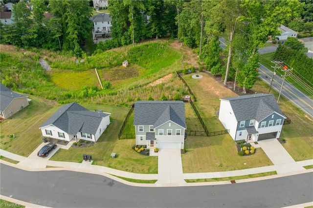 2345 Piccadilly Pines Court, Winston-salem, NC 27127