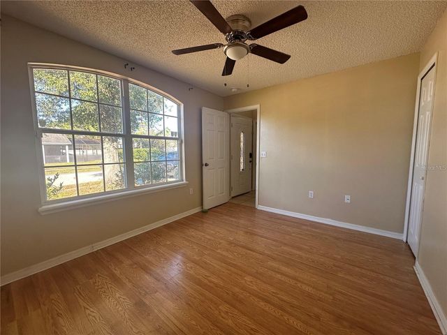 17432 WOODCREST WAY, Clermont, FL 34714