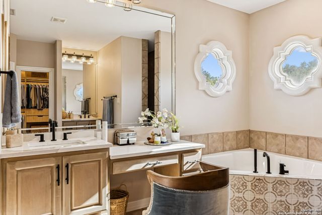 19324 Strauss, San Antonio, TX 78256