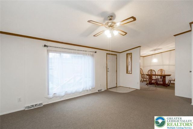 9131 North Primrose Circle North, Upper Macungie Twp, PA 18031