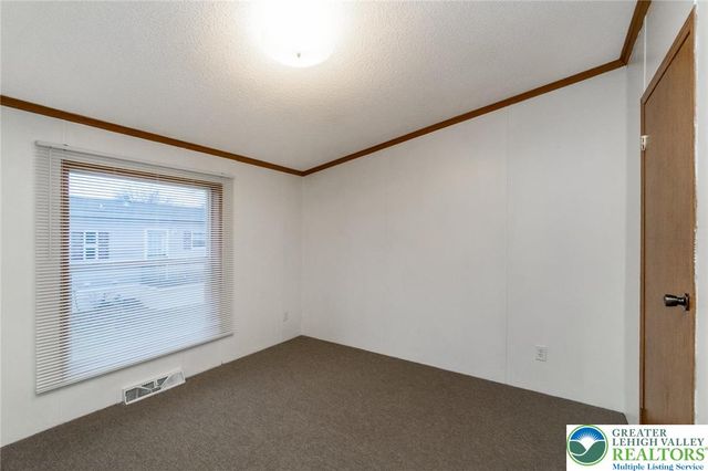 9131 North Primrose Circle North, Upper Macungie Twp, PA 18031