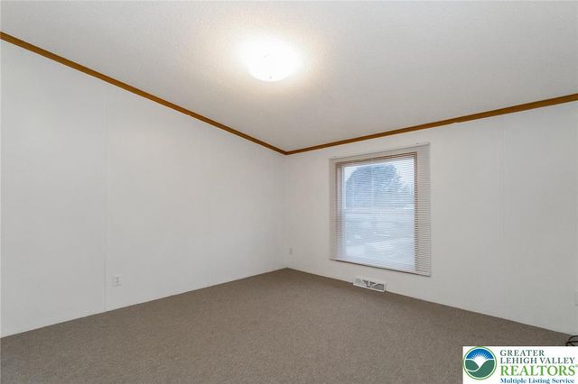 9131 North Primrose Circle North, Upper Macungie Twp, PA 18031