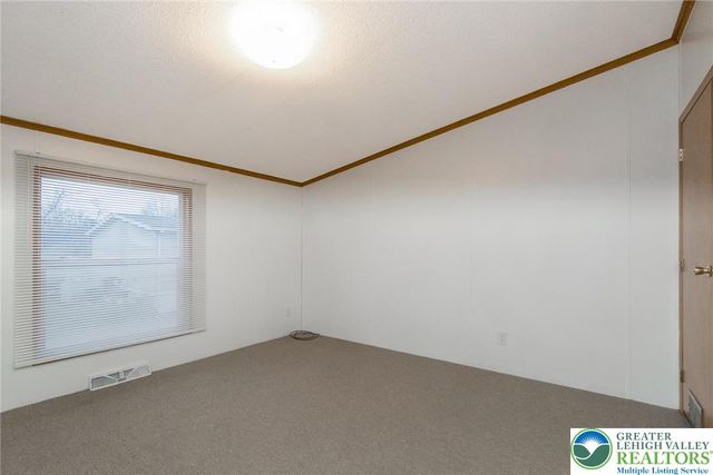 9131 North Primrose Circle North, Upper Macungie Twp, PA 18031