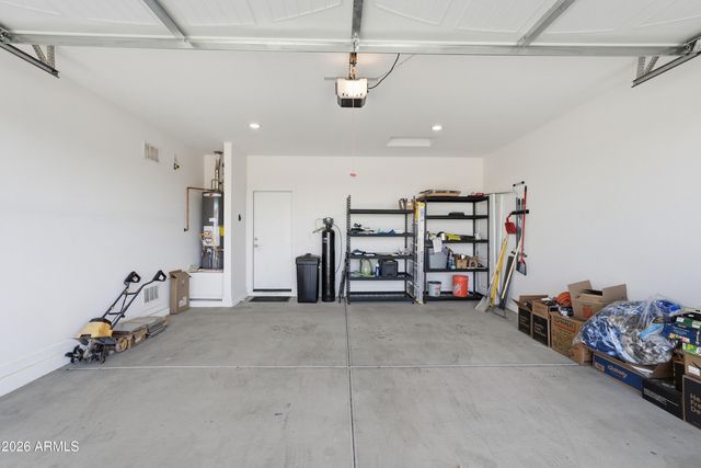16058 W SMOKETREE Drive, Surprise, AZ 85387