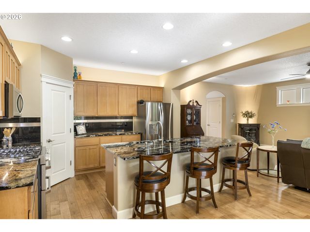 2519 Nw LORENZ St, Camas, WA 98607