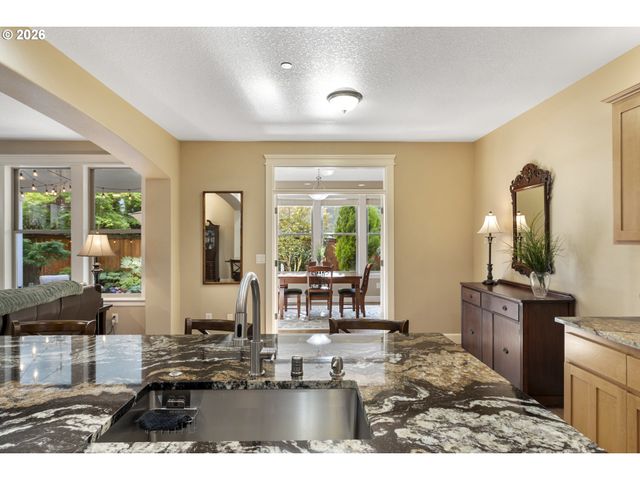 2519 Nw LORENZ St, Camas, WA 98607