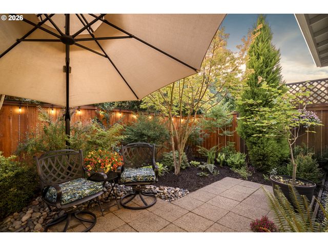2519 Nw LORENZ St, Camas, WA 98607