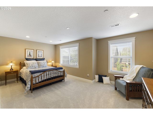 2519 Nw LORENZ St, Camas, WA 98607