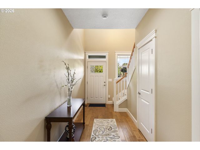 2519 Nw LORENZ St, Camas, WA 98607