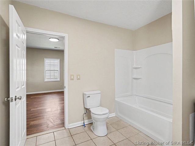 324 Galt Street, New Albany, IN 47150