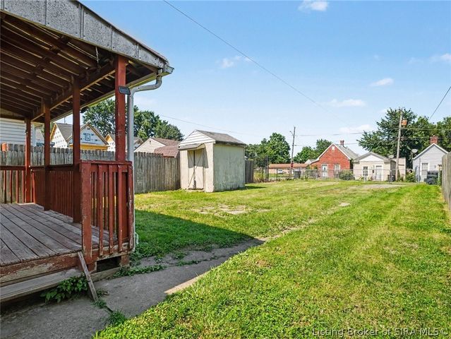 324 Galt Street, New Albany, IN 47150