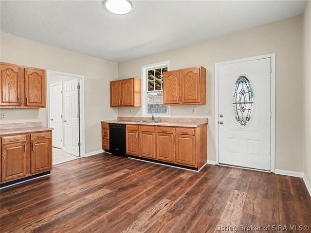 324 Galt Street, New Albany, IN 47150