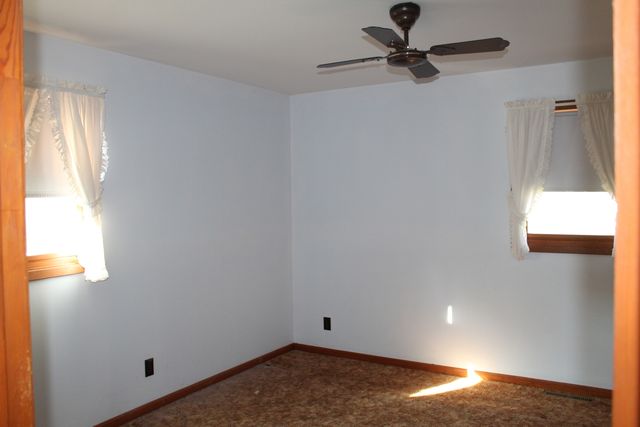 9729 Beaver Valley Road, Belvidere, IL 61008