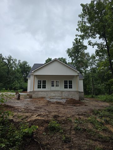 6224 Asbury Rd, Manchester, TN 37355