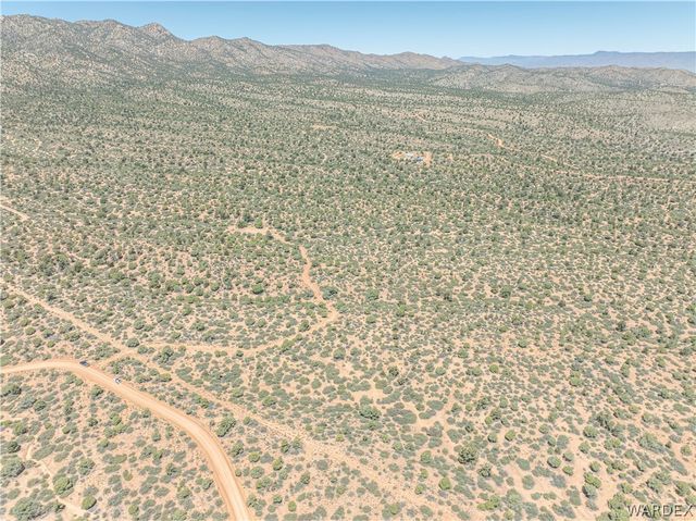 0 Green Tree, Hackberry, AZ 86411