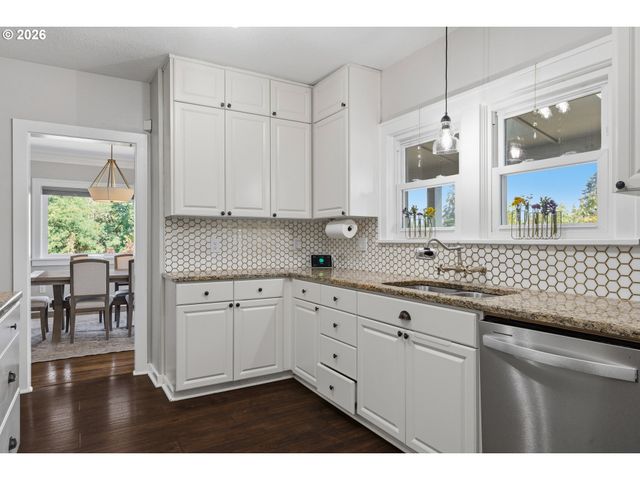 14053 Sw 118TH Ct, Portland, OR 97224