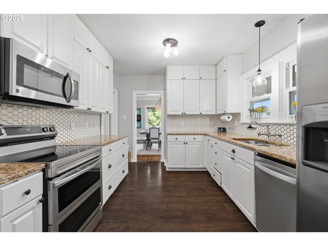 14053 Sw 118TH Ct, Portland, OR 97224