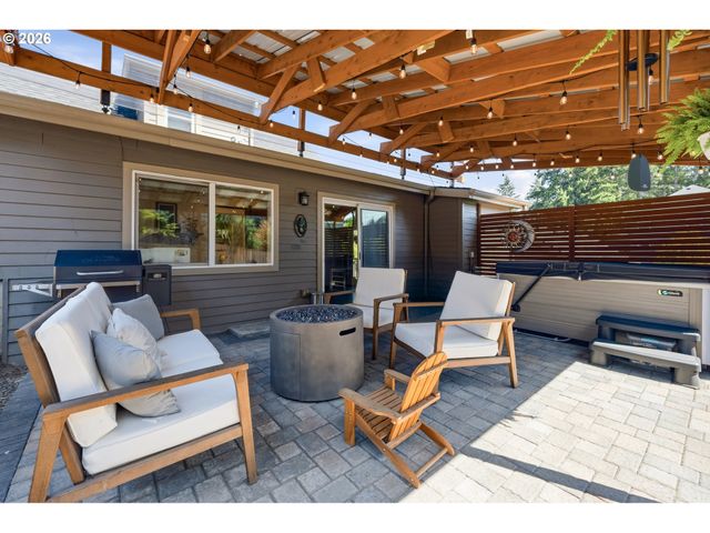 14053 Sw 118TH Ct, Portland, OR 97224