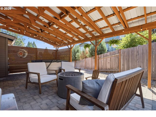 14053 Sw 118TH Ct, Portland, OR 97224