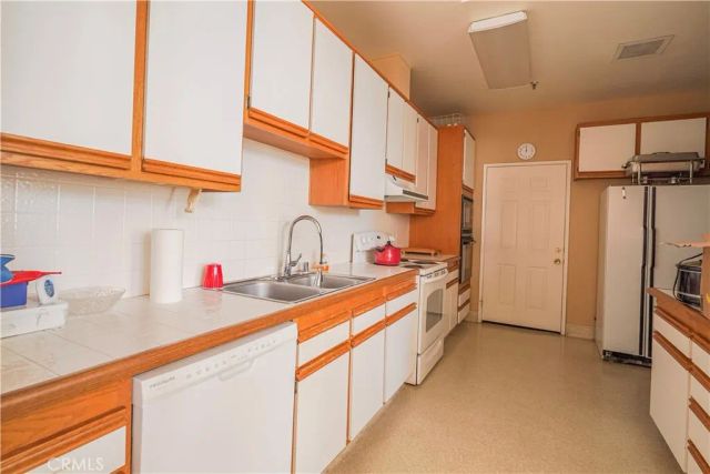 601 Bermuda, Hemet, CA 92543