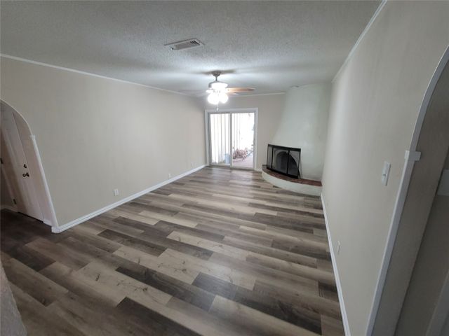 1740 Brown Trail, Hurst, TX 76054