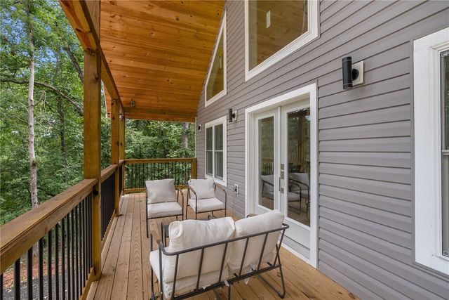 252 Dogwood Drive, Westminster, SC 29693