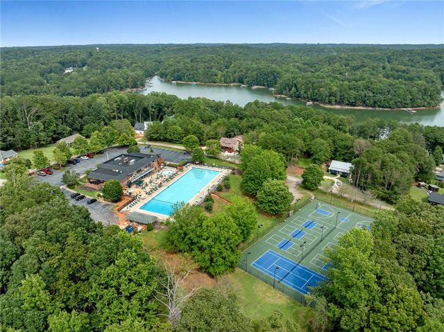 252 Dogwood Drive, Westminster, SC 29693