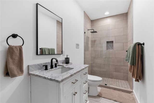 252 Dogwood Drive, Westminster, SC 29693