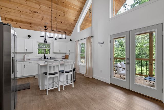 252 Dogwood Drive, Westminster, SC 29693