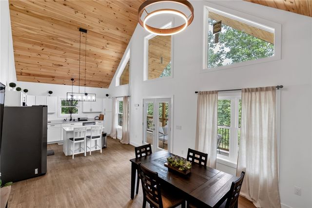 252 Dogwood Drive, Westminster, SC 29693