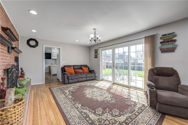 362 Hamilton Circle, Elyria, OH 44035