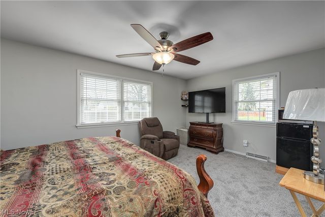 362 Hamilton Circle, Elyria, OH 44035