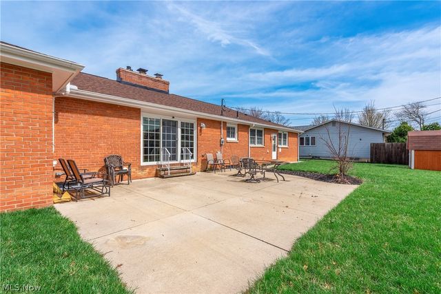362 Hamilton Circle, Elyria, OH 44035