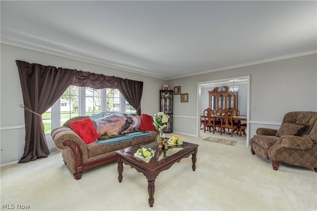 362 Hamilton Circle, Elyria, OH 44035