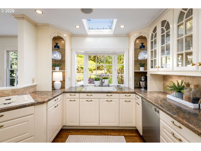 7215 Sw GABLE PARK Rd, Portland, OR 97225