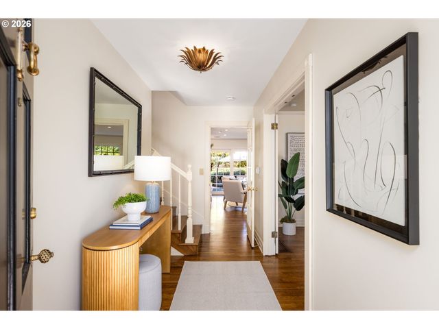 7215 Sw GABLE PARK Rd, Portland, OR 97225