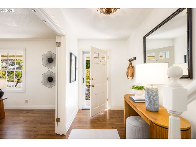 7215 Sw GABLE PARK Rd, Portland, OR 97225