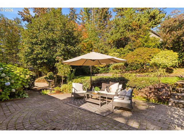 7215 Sw GABLE PARK Rd, Portland, OR 97225