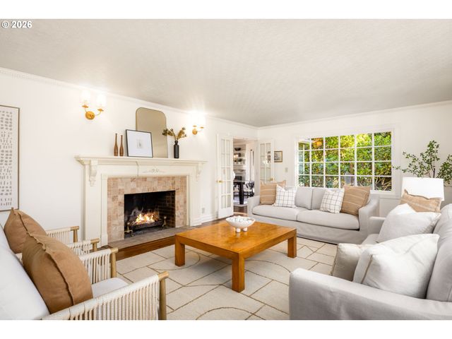 7215 Sw GABLE PARK Rd, Portland, OR 97225