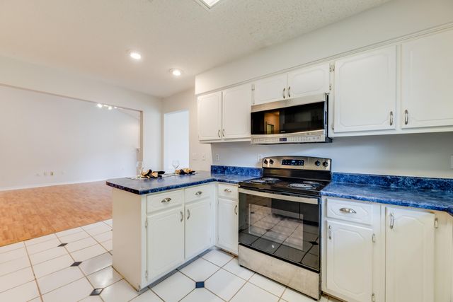 2803 MacGregor Lane, Crestview, FL 32539