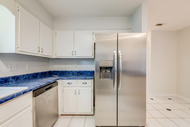 2803 MacGregor Lane, Crestview, FL 32539